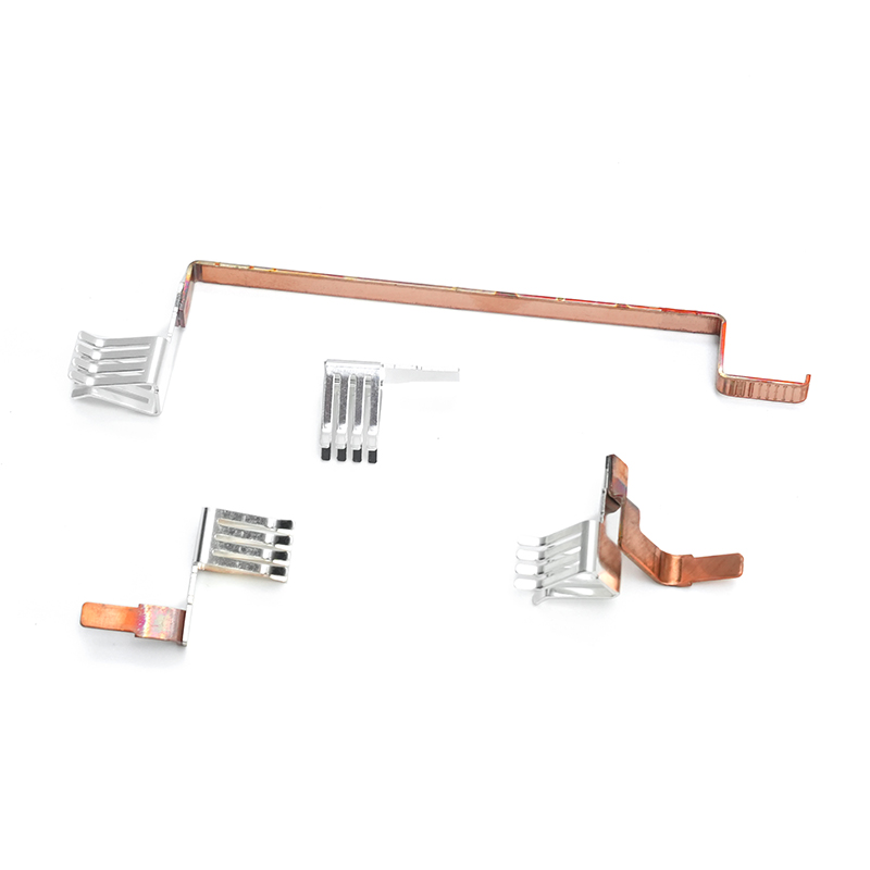 刻印された銅銀メッキの新しいエネルギー充電パイルプラグ 刻印された銅銀メッキの新しいエネルギー充電パイルプラグ